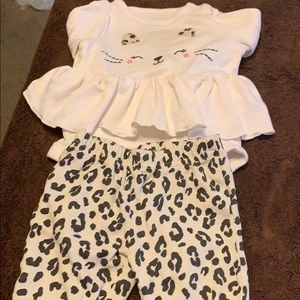 Long sleeve baby outfit